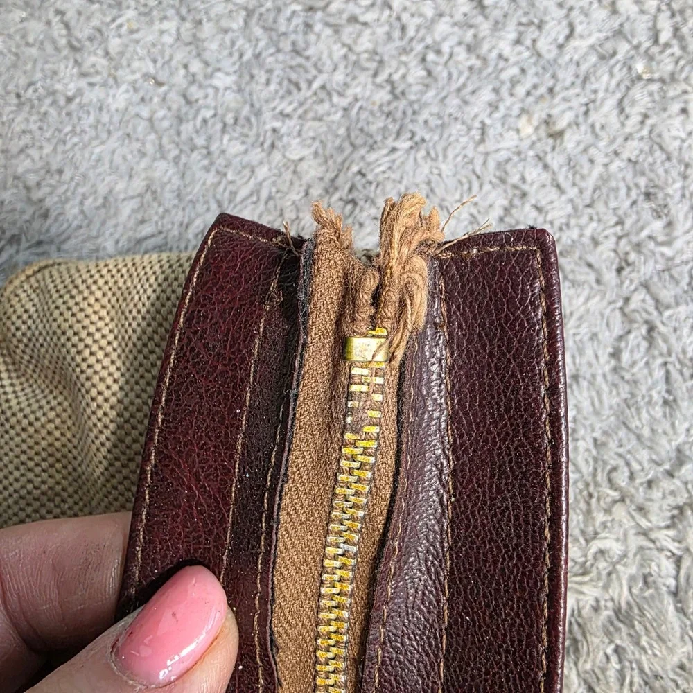 VINTAGE Oscar de la Renta‎ Cosmetic Pouch Beige Burgundy Canvas Zip Bag Small